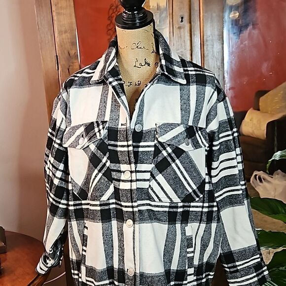 Zara black & white plaid oversized jacket size Small - Picture 4 of 14